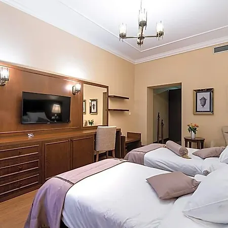 Michael's Palace 4*