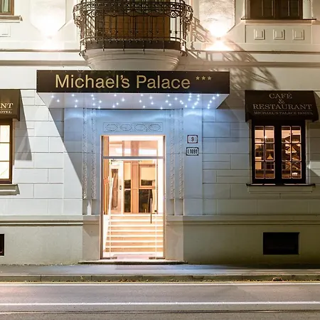 Michael's Palace Отель Кошице