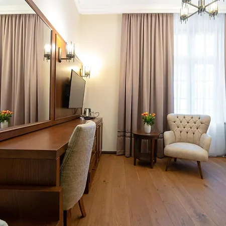 Michael's Palace كَشّا