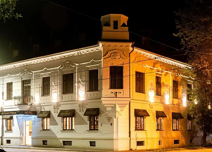 Hotel Michael's Palace 4*