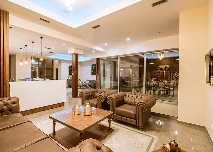 Michael's Palace Hotel